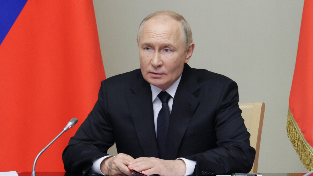 Путин: важно помогать «народному ОПК» запускать свои разработки в производство