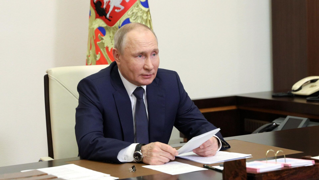 Путин: Минобороны и власти регионов должны решать вопросы подготовки военных