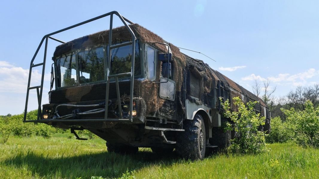 МО: «Искандер-М» уничтожил РСЗО MLRS в районе Рудневки в Сумской области